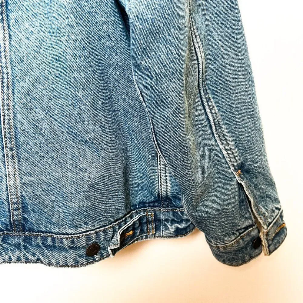 NWT Levi's Original Trucker Denim Jean Jacket Medium Wash Sherpa Lined Collar 1X